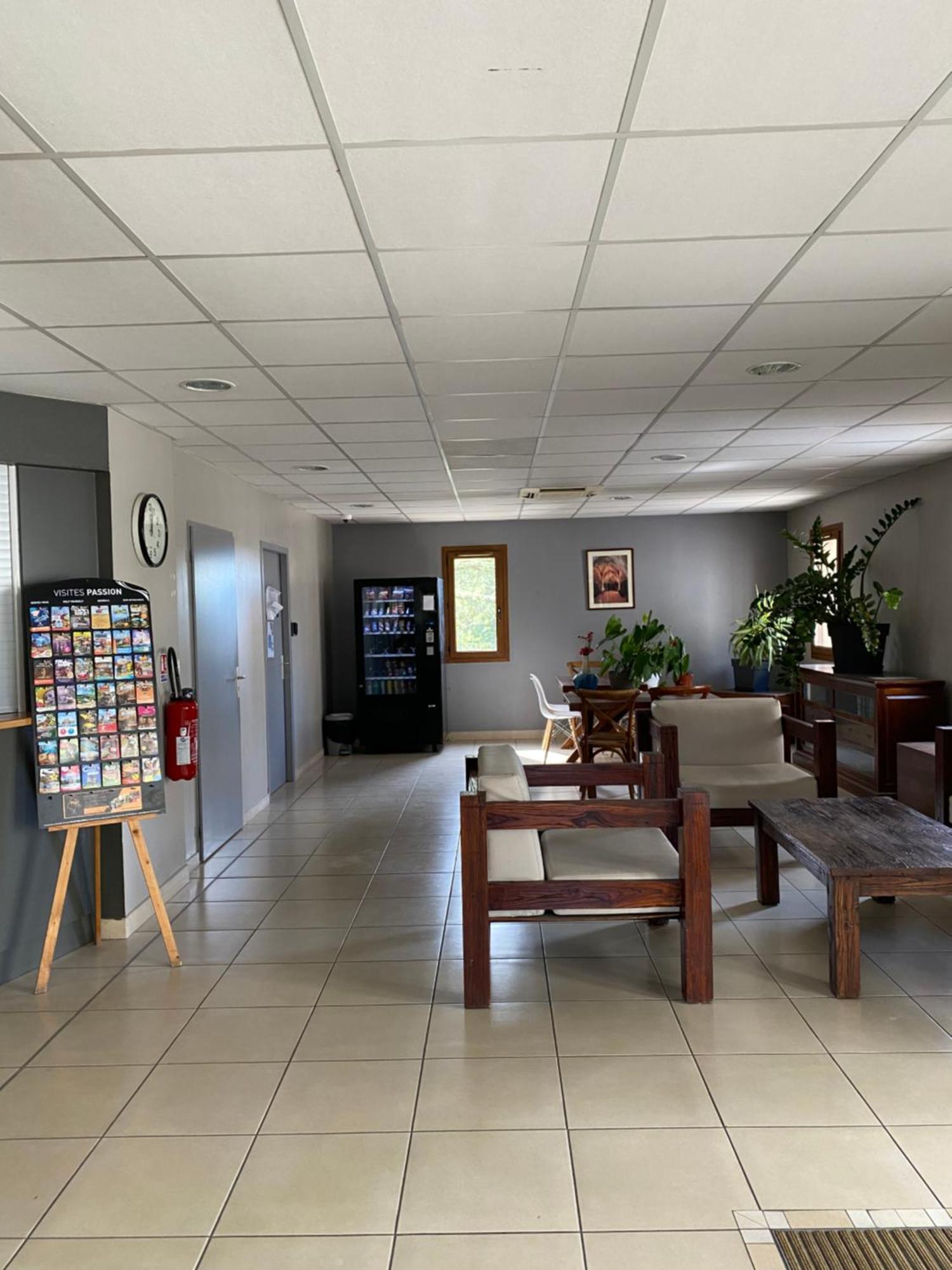 Sejour Evasion A Uzes Apartment Luaran gambar