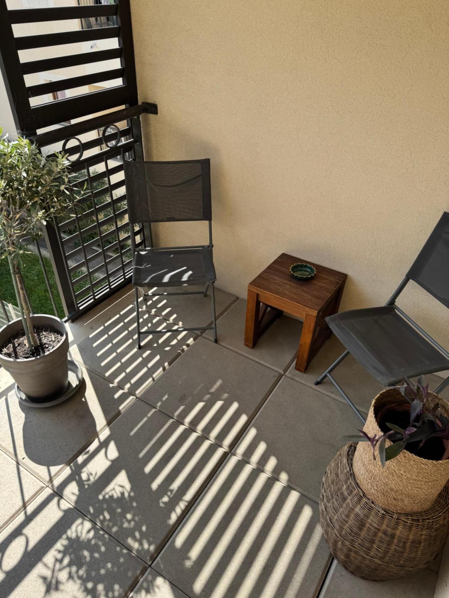 Sejour Evasion A Uzes Apartment Luaran gambar